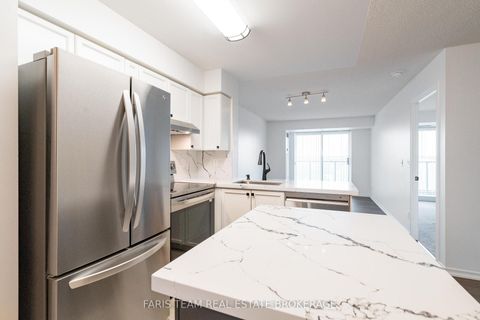 Photo 7 at 407 - 11 Oneida Crescent, Langstaff, Richmond Hill