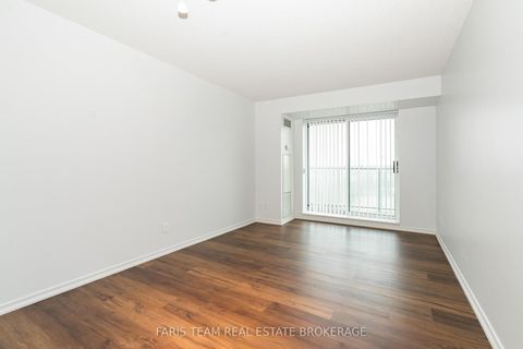 Photo 9 at 407 - 11 Oneida Crescent, Langstaff, Richmond Hill