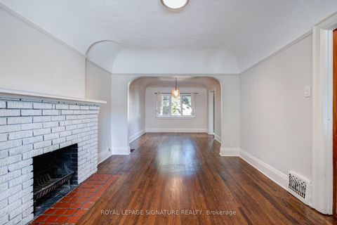 Photo 4 at 68 Ostend Avenue, Swansea, Toronto