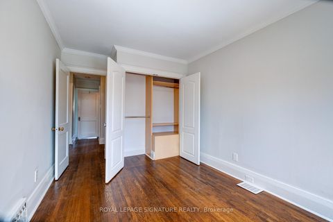 Photo 13 at 68 Ostend Avenue, Swansea, Toronto