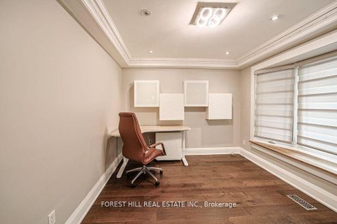 Photo 12 at 160 Banbury Road, Don Mills, Toronto