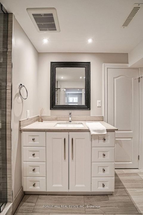 Photo 34 at 160 Banbury Road, Don Mills, Toronto