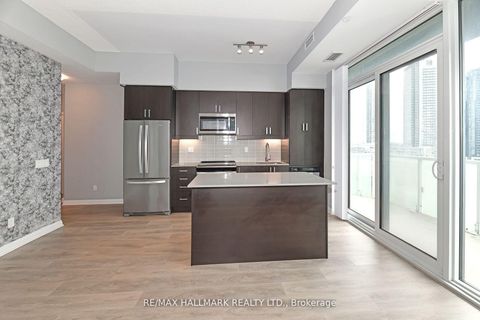 Photo 3 at 906 - 7895 Jane Street, Concord, Vaughan
