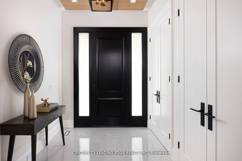 Photo 2 at 48 Tangmere Road, Don Mills, Toronto