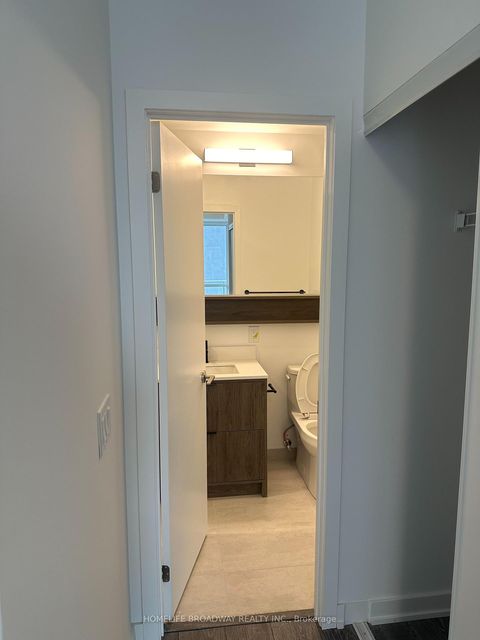 Photo 5 at 407 - 8888 Yonge Street, South Richvale, Richmond Hill