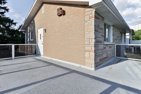 Photo 11 at 106 Grandravine Drive, York University Heights, Toronto