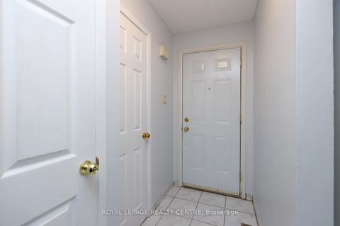 Photo 5 at 11 - 444 Silverstone Drive, Clairville, Toronto