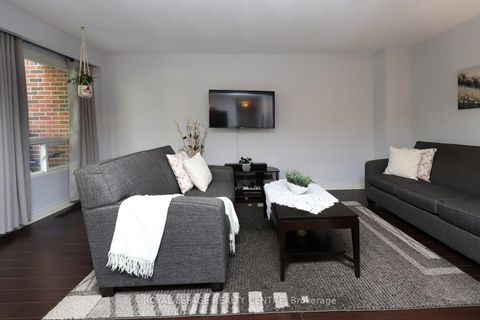 Photo 13 at 11 - 444 Silverstone Drive, Clairville, Toronto