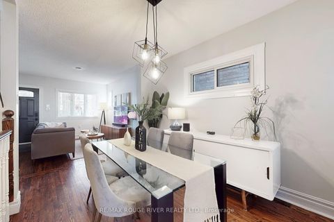 Photo 10 at 512 Main Street, Lumsden, Toronto