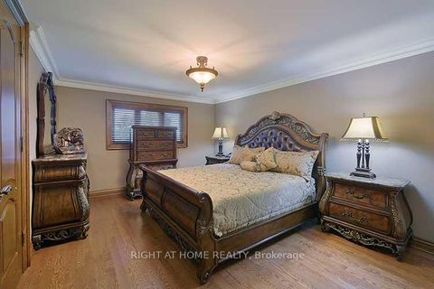 Photo 14 at 166 Royalpark Way, Elder Mills, Vaughan