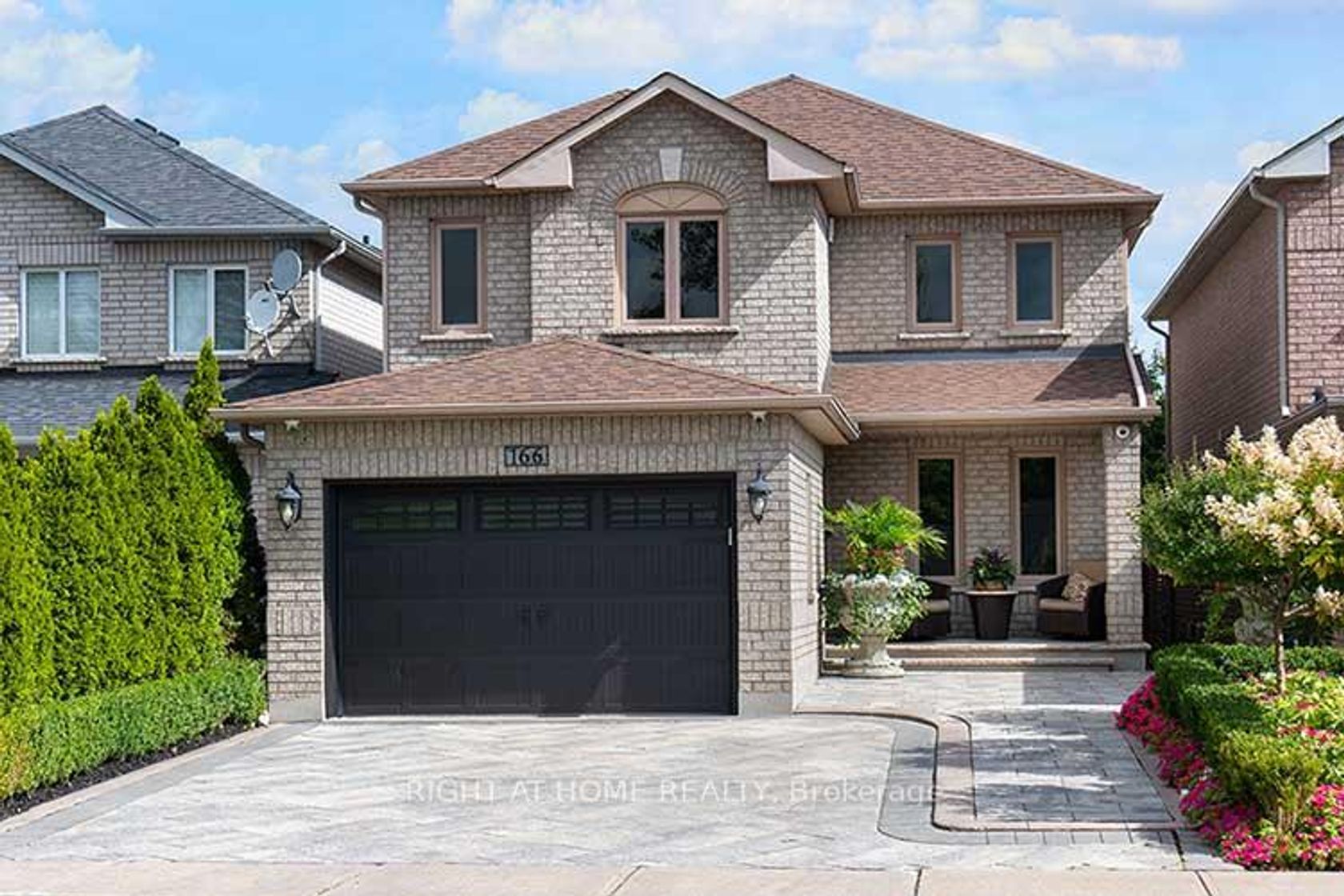 166 Royalpark Way, Elder Mills, Vaughan 