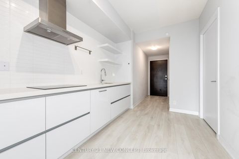 Photo 6 at 3906 - 2221 Yonge Street, Mount Pleasant West, Toronto