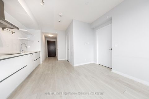Photo 11 at 3906 - 2221 Yonge Street, Mount Pleasant West, Toronto