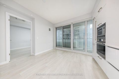 Photo 13 at 3906 - 2221 Yonge Street, Mount Pleasant West, Toronto