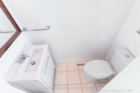 Photo 7 at 133 Huntingdale Boulevard, L'Amoreaux, Toronto