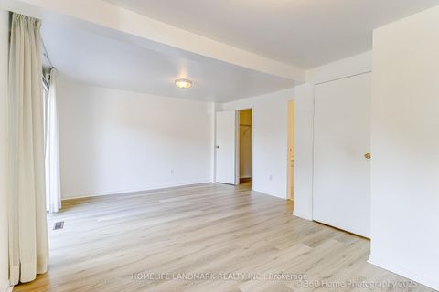 Photo 11 at 133 Huntingdale Boulevard, L'Amoreaux, Toronto