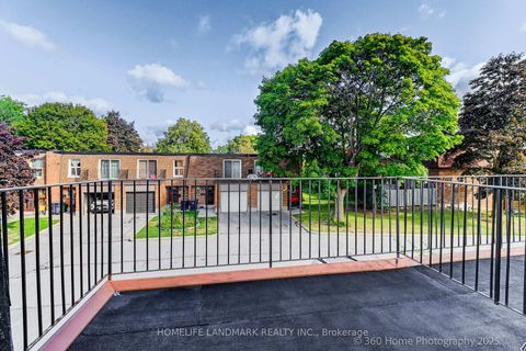 Photo 13 at 133 Huntingdale Boulevard, L'Amoreaux, Toronto