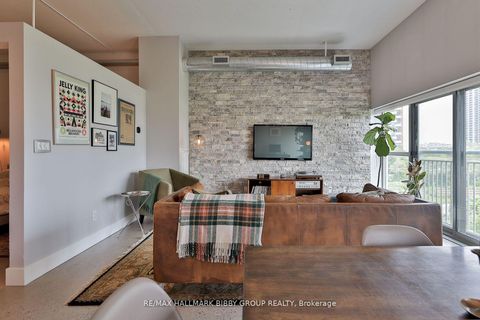 Photo 3 at 505 - 2 Fieldway Road, City Centre West, Toronto