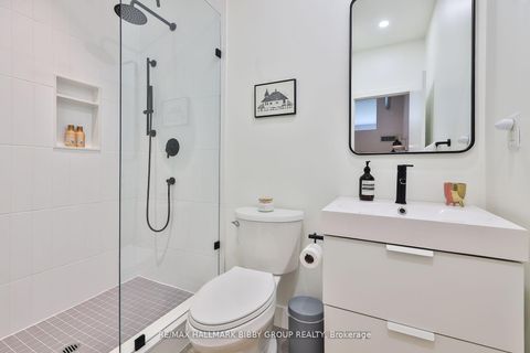 Photo 17 at 505 - 2 Fieldway Road, City Centre West, Toronto