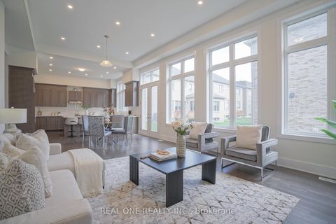 Photo 11 at 5 Godfrey Willis Drive, Angus Glen, Markham