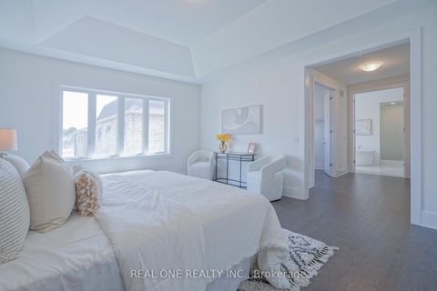 Photo 19 at 5 Godfrey Willis Drive, Angus Glen, Markham