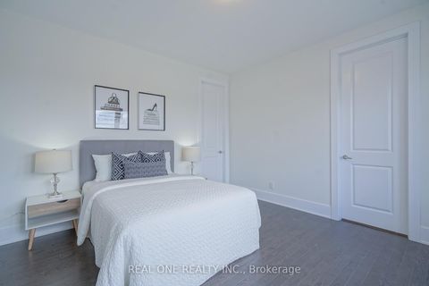 Photo 25 at 5 Godfrey Willis Drive, Angus Glen, Markham