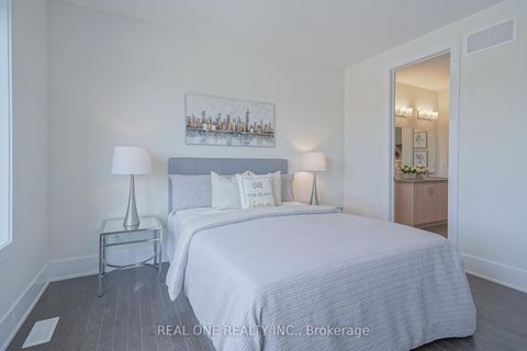 Photo 30 at 5 Godfrey Willis Drive, Angus Glen, Markham