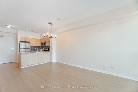 Photo 12 at 2301 - 150 East Liberty Street, Niagara, Toronto