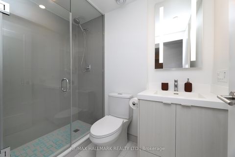 Photo 5 at 343 - 20 Inn on the Park Drive, Don Mills, Toronto