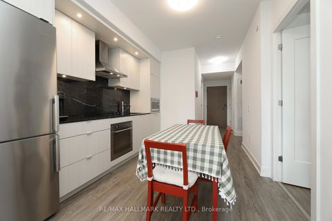 Photo 10 at 343 - 20 Inn on the Park Drive, Don Mills, Toronto