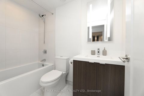 Photo 17 at 343 - 20 Inn on the Park Drive, Don Mills, Toronto