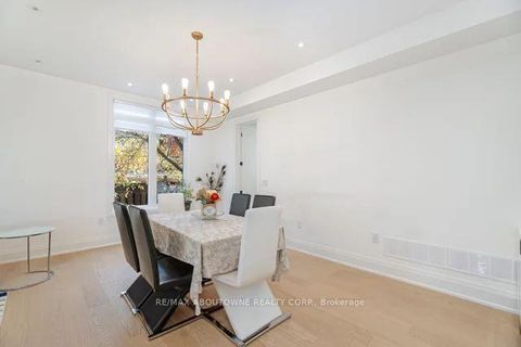 Photo 2 at 428 Third Line, WO West, Oakville