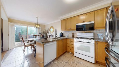 Photo 9 at 50 Wildflower Drive, Oak Ridges, Richmond Hill Photo 9 at 50 Wildflower Drive, Oak Ridges, Richmond Hill