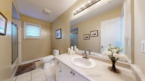 Photo 31 at 50 Wildflower Drive, Oak Ridges, Richmond Hill Photo 31 at 50 Wildflower Drive, Oak Ridges, Richmond Hill