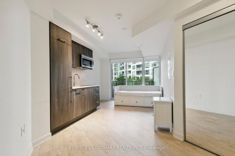 Photo 9 at 301w - 27 bathurst Street, Waterfront Communities C1, Toronto