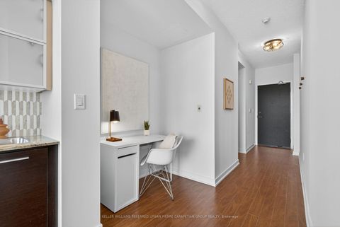 Photo 5 at 803 - 8 Telegram Mews, Waterfront Communities C1, Toronto