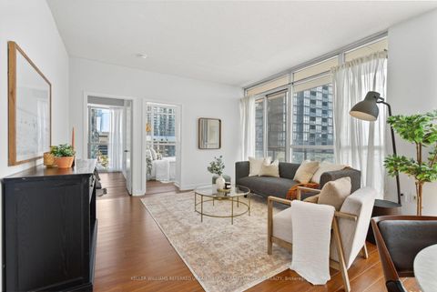 Photo 6 at 803 - 8 Telegram Mews, Waterfront Communities C1, Toronto