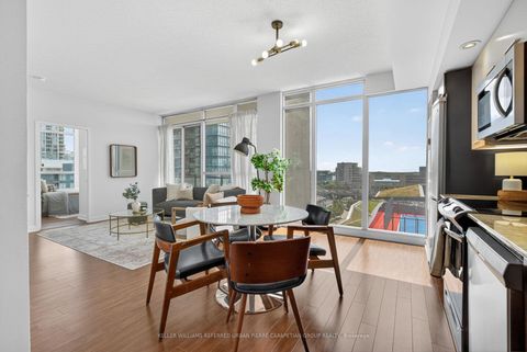 Photo 13 at 803 - 8 Telegram Mews, Waterfront Communities C1, Toronto