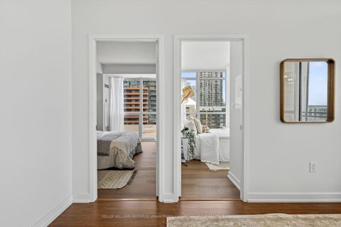 Photo 16 at 803 - 8 Telegram Mews, Waterfront Communities C1, Toronto