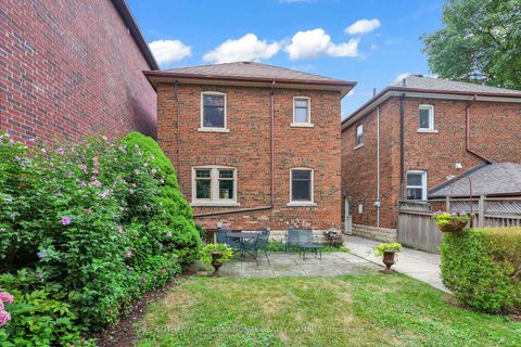 Photo 2 at 72 Jedburgh Road, Lawrence Park North, Toronto