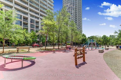 Photo 33 at 1011 - 215 Fort York Boulevard, Niagara, Toronto