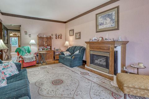 Photo 10 at 544 Bellamy Road N, Woburn, Toronto