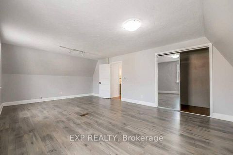 Photo 11 at 94 Eccles Street N, Queen's Park, Barrie