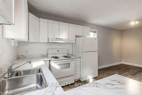 Photo 16 at 94 Eccles Street N, Queen's Park, Barrie