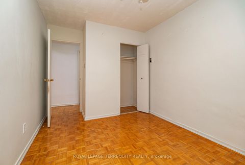 Photo 18 at 1615 - 2550 Pharmacy Avenue, L'Amoreaux, Toronto