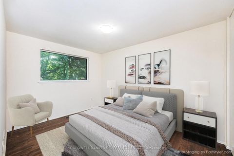 Photo 20 at 8 Millview Court, Clairville, Toronto