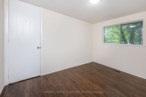 Photo 22 at 8 Millview Court, Clairville, Toronto