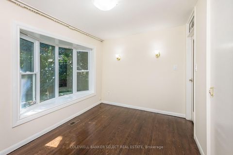 Photo 24 at 8 Millview Court, Clairville, Toronto
