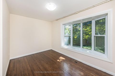 Photo 25 at 8 Millview Court, Clairville, Toronto