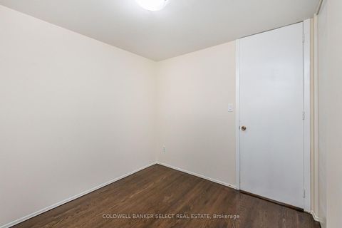 Photo 27 at 8 Millview Court, Clairville, Toronto